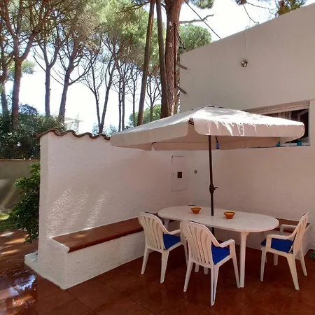 Дом отдыха Mediterranean House