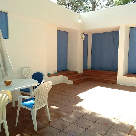 Mediterranean House Дом отдыха *
