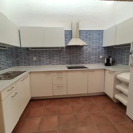Mediterranean House Дом отдыха *